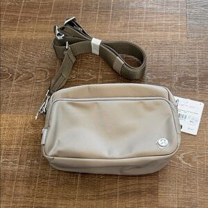 Lululemon crossbody